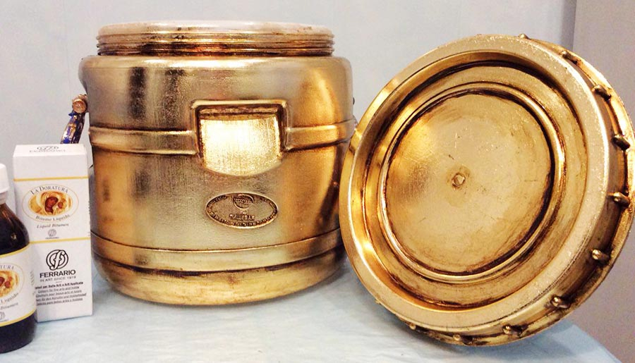 Золочение бочки зеркальной поталью №7 (античное золото)